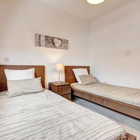 Ilona City Center Flat Διαμέρισμα